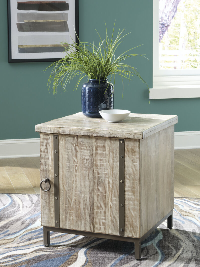 Laddford Accent Cabinet image number 1