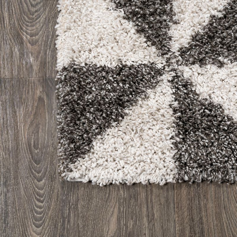 Alcudia Geometric Shag Area Rug