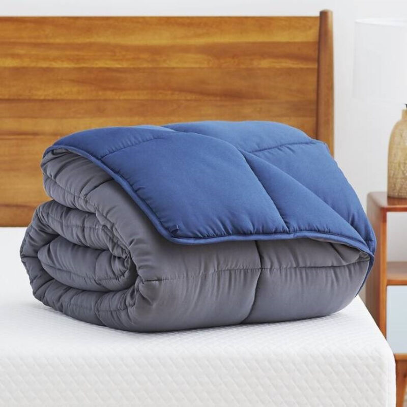 Lightweight Microfiber Comforter &ndash; Reversible Down Alternative for All Seasons