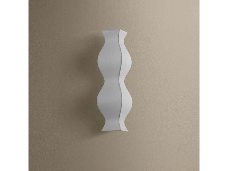 Brisa Wall Sconce image number 2