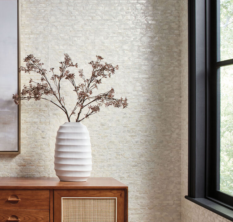Capiz Offering White Pearl Wallpaper