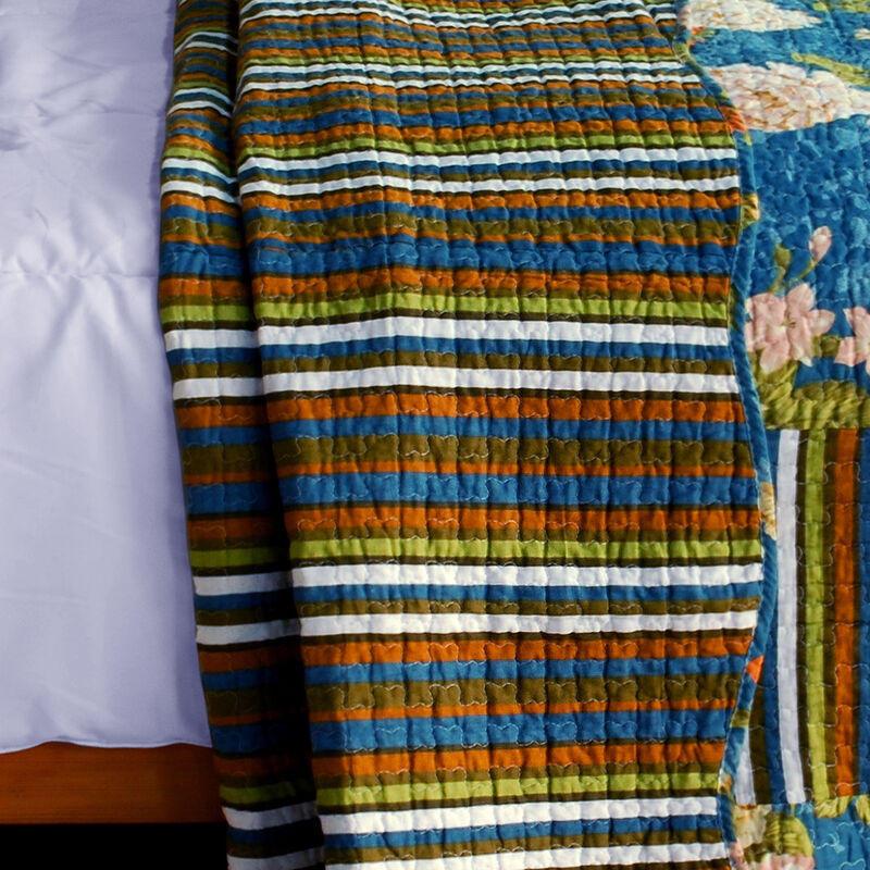 Queen Size Cotton 3-Piece Quilted Printed Quilt Set with Matching Pillow Shams image number 3