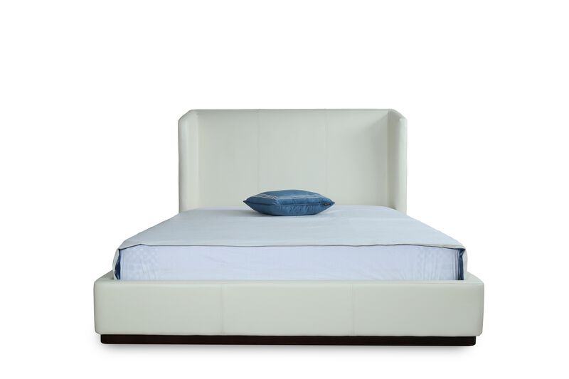 Lenyx Cream Queen Bed