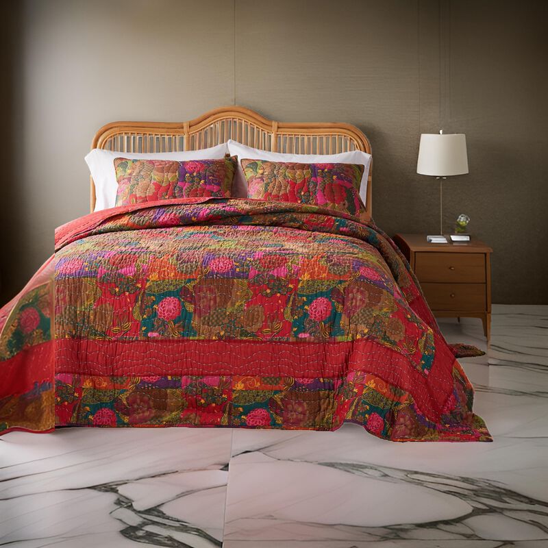 Lewi 3pc Queen Quilt Set, Floral, Kantha Style Dark Red Floral Cotton - Benzara
