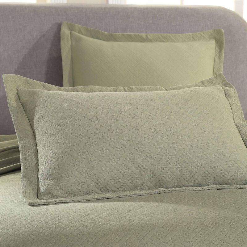 Lightweight Cotton Matelasse Bedspread Set with Matching Shams image number 4
