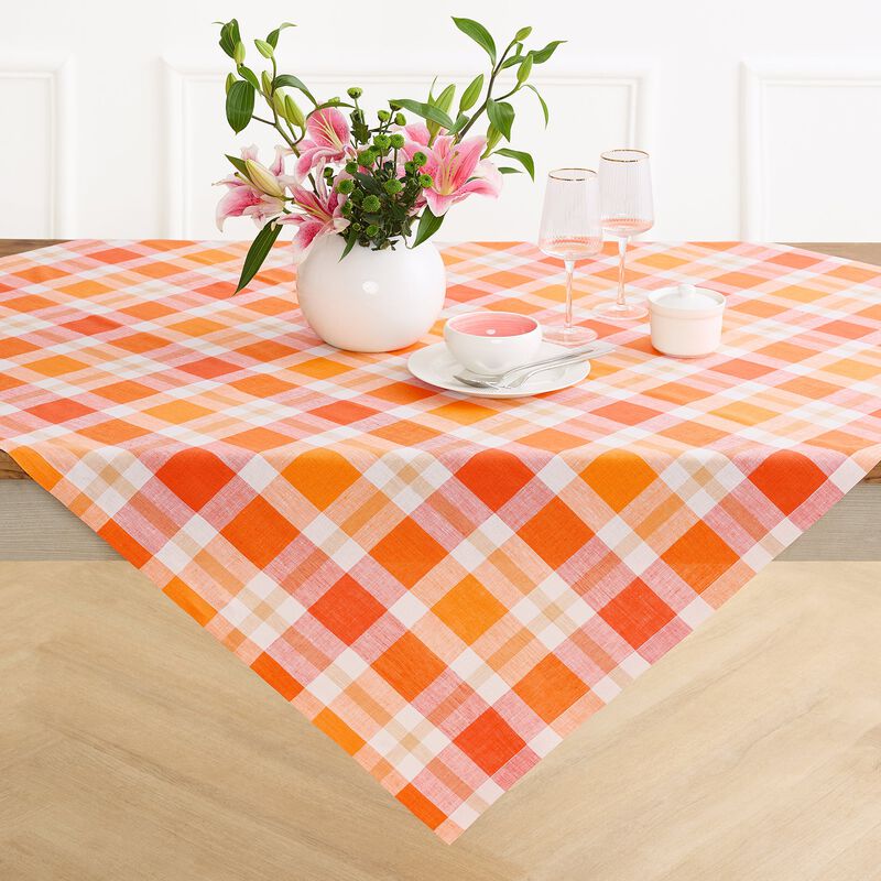 Solino Home Fall Buffalo Check 100% Linen Table Throw &ndash; Handcrafted, Machine Washable, Perfect for Holiday and Everyday Dining