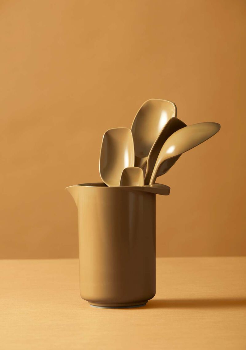 ROSTI Margrethe 5pc Utensil Set with Jug image number 1