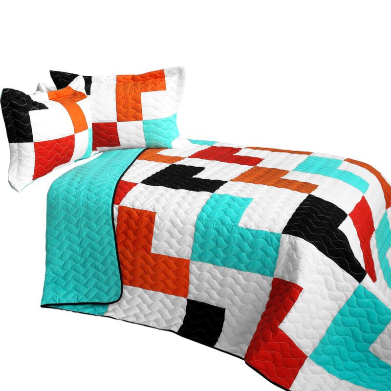 Queen Size 3-Piece Vermicelli Quilted Patchwork Quilt Set with Matching Shams image number 1