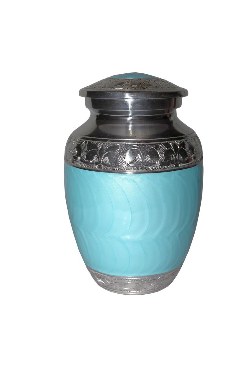 Embrace memorial urn set of three image number 3