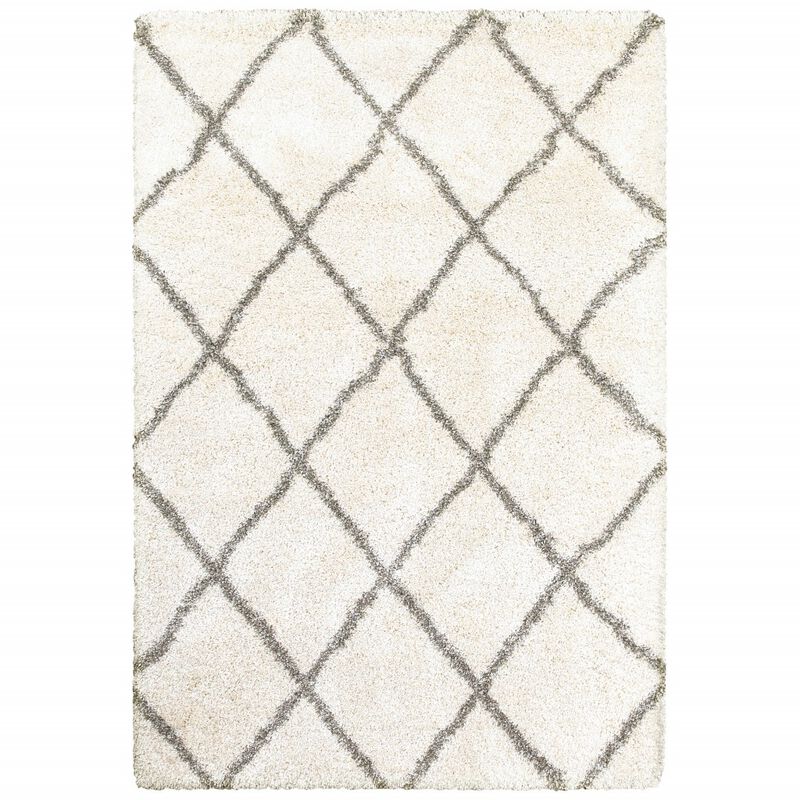4 X 6 Ivory And Gray Geometric Lattice Area Rug