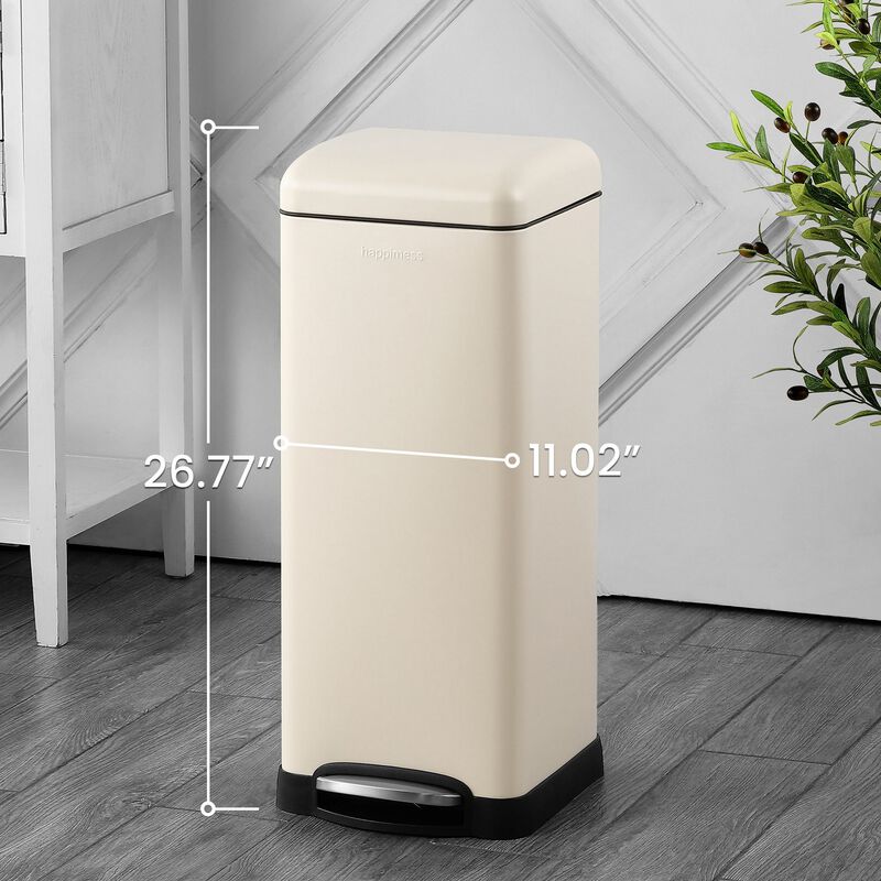 Betty Retro 8-Gallon Step-Open Trash Can