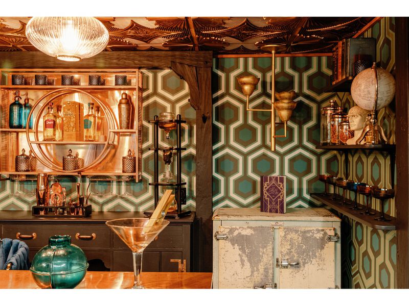 Alora Pendant image number 2