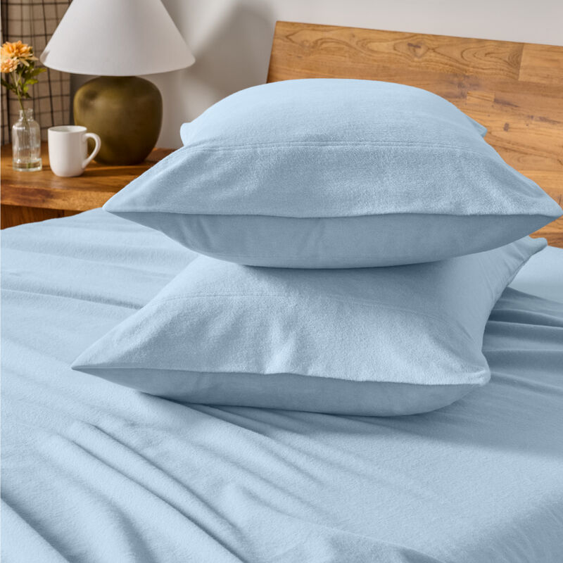 Soft & Cozy 100% Cotton Flannel Pillowcase Set image number 2