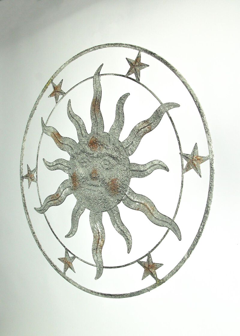 21.5 Inch Diameter Weathered Gray Finish Sun Face Wall Hanging image number 1