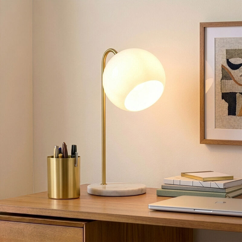 Krystal LED Table Lamp image number 3