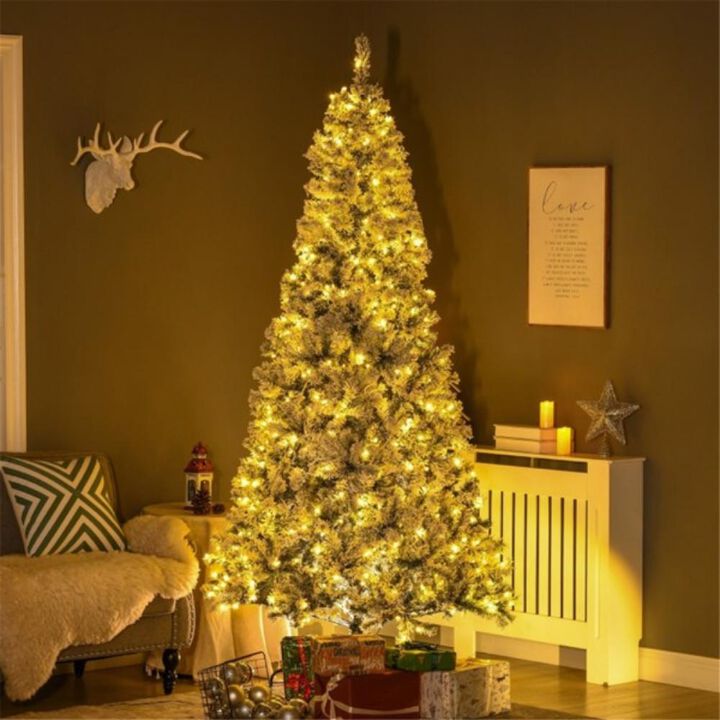 Artificial Christmas Tree Full & Lush Holiday Décor for a Festive Atmosphere