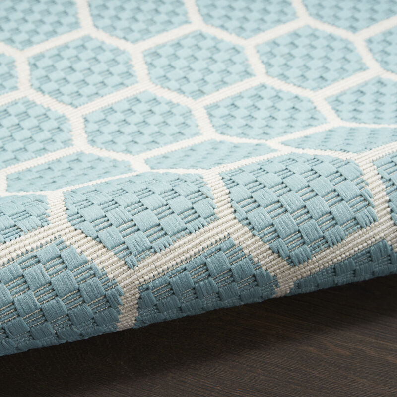 HomeRoots Geometric Indoor Outdoor Area Rug image number 3