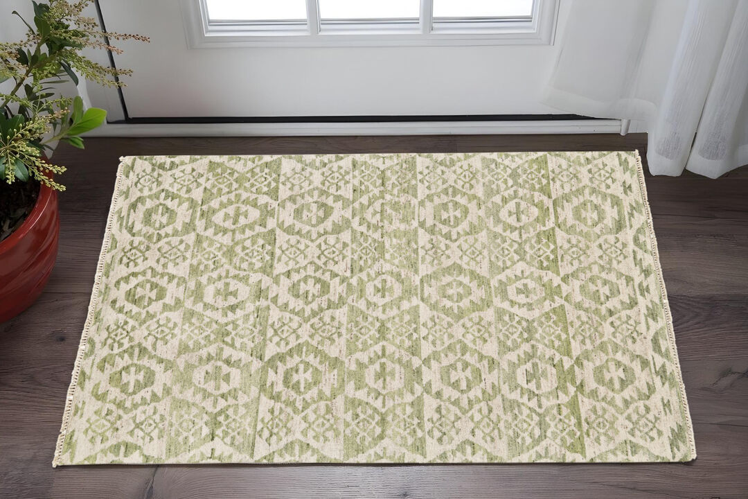 HomeRoots Wool Southwestern Hand Knotted Area Rug