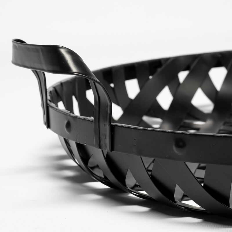 Round Metal Serving Tray Set of 2 with Handles – Functional and Stylish Indoor & Outdoor Trays