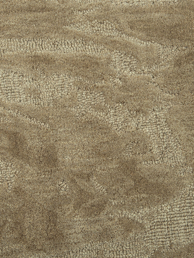 Fifth Avenue FA120B 5' x 8' Rug image number 4