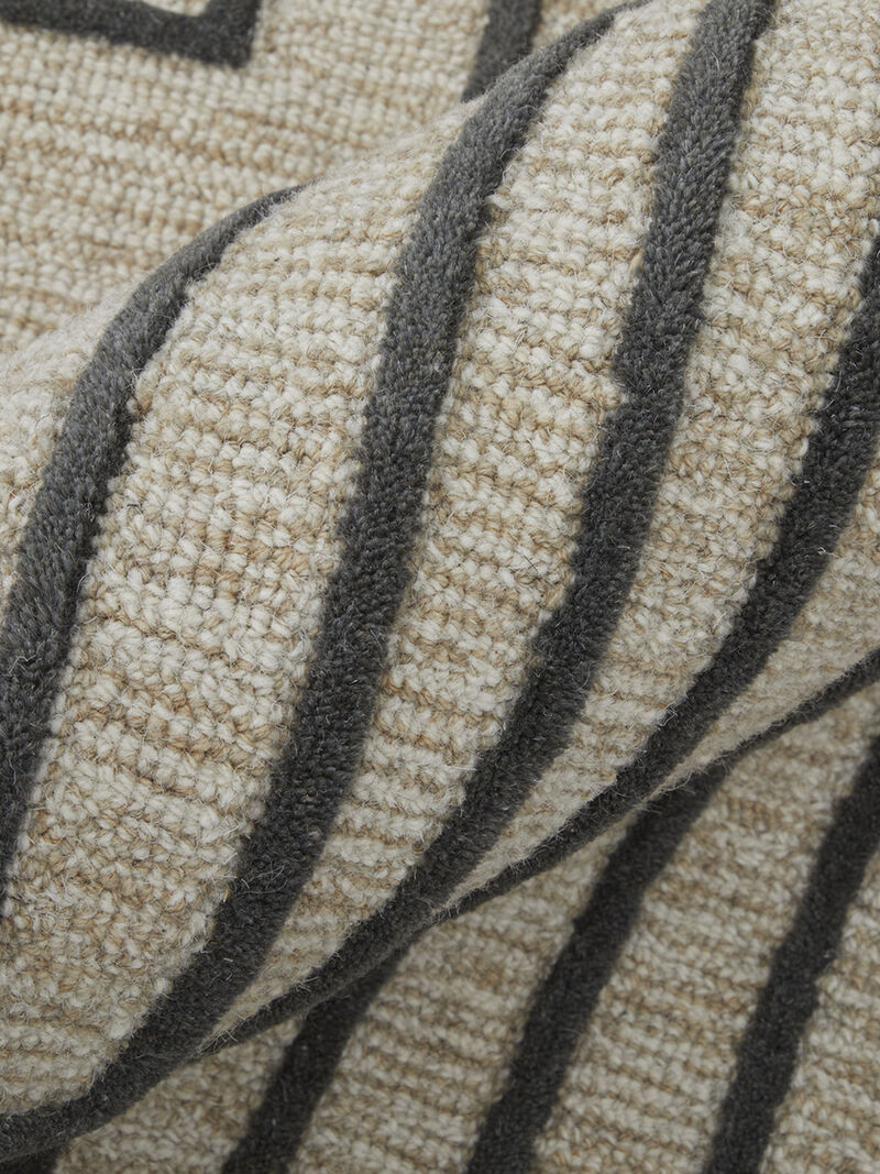 Gansett T8011 Collection By Thom Filcia