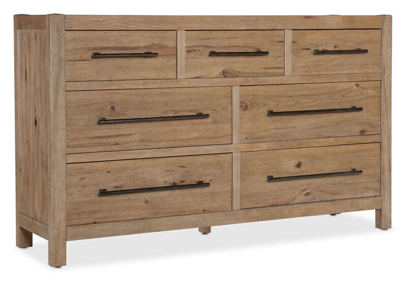 Vineyard Row 7-Drawer Dresser