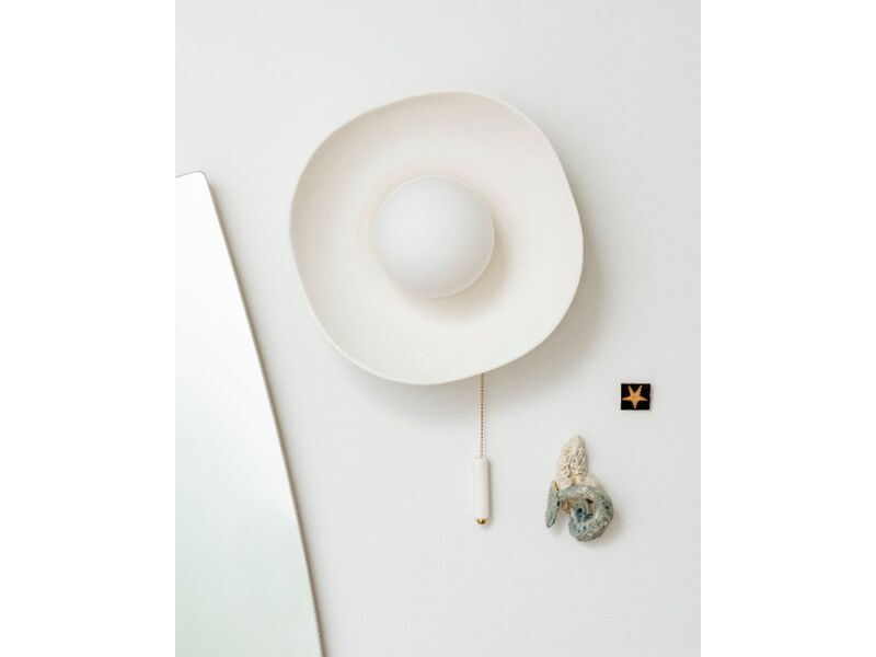 Bacia Wall Sconce image number 1