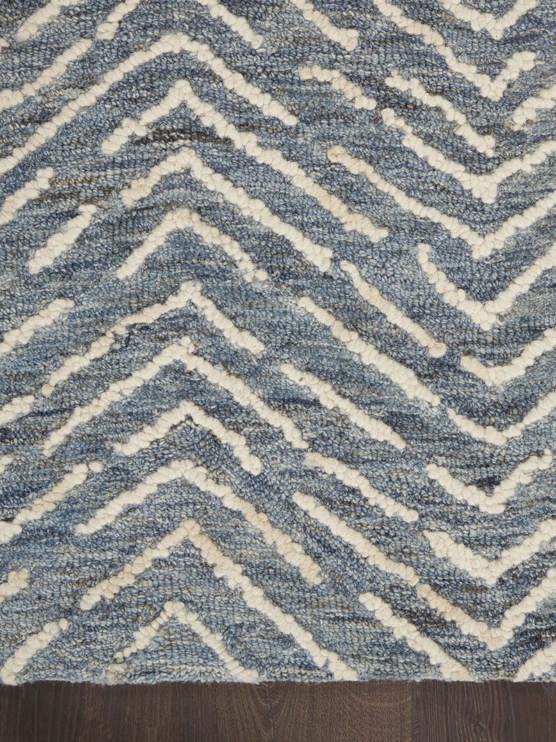 Colorado CLR02 Indigo/Ivory 3'9" x 5'9" Rug image number 2