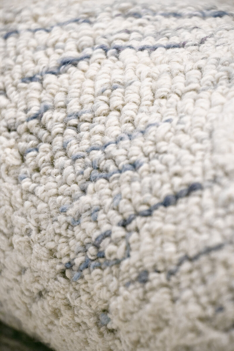 Pasargad Home Harmony Hand-Tufted Ivory/Blue Area Rug image number 4