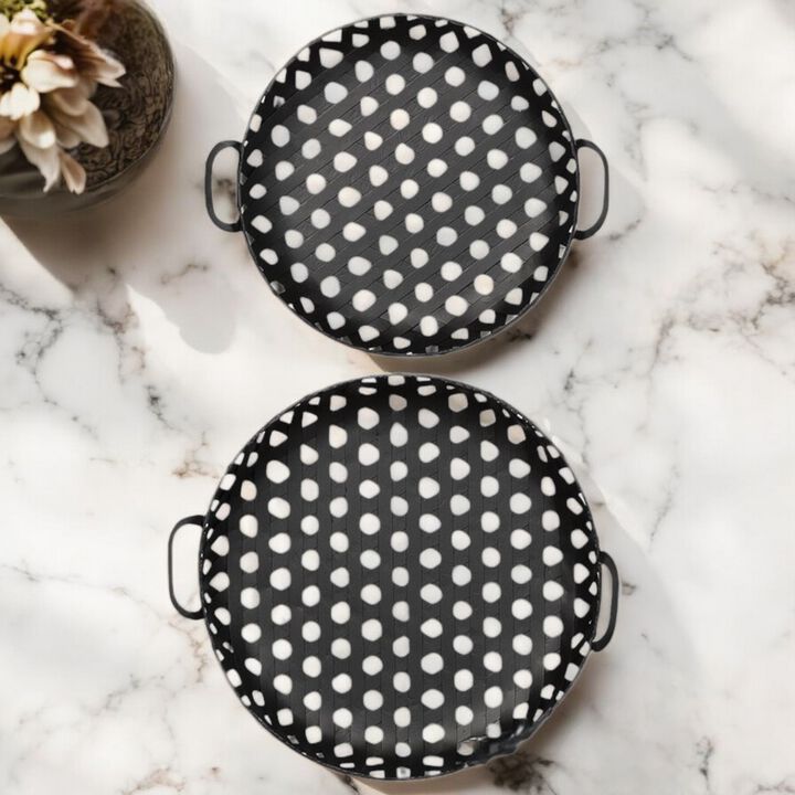Round Metal Serving Tray Set of 2 with Handles – Functional and Stylish Indoor & Outdoor Trays