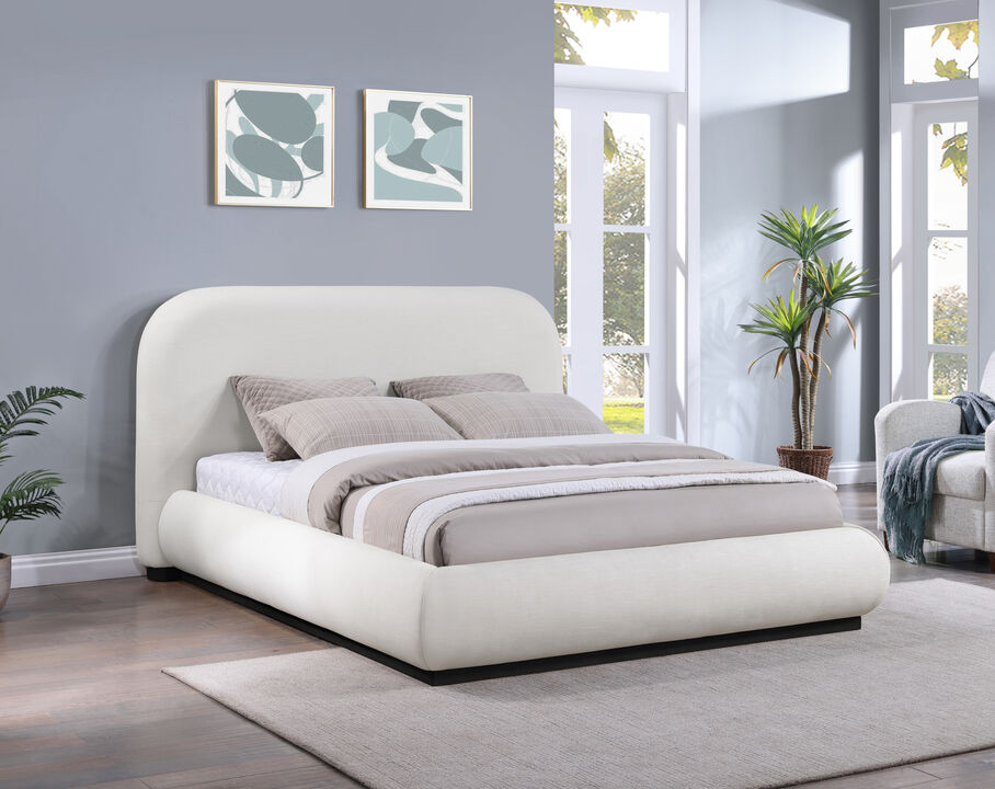 Meridian Furniture Vaughn Cream Queen Bed