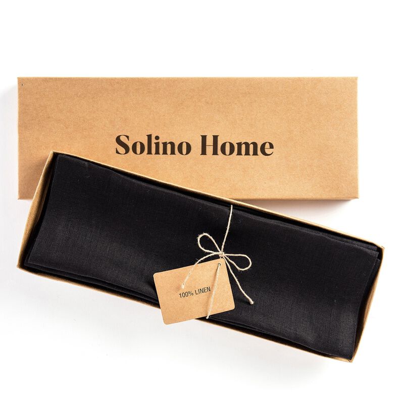 Solino Home Fete 100% Linen Placemats &ndash; Set of 4, 14 x 19 in, Machine Washable, Holiday and Everyday Dining