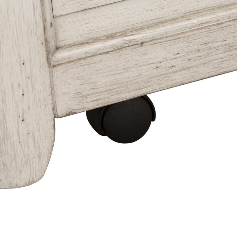 Liberty Furniture Farmhouse Reimagined Storage Trunk in Antique White w/ Chestnut Top image number 8