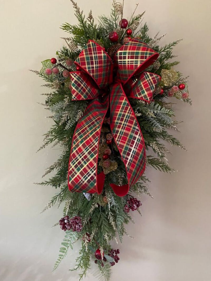 48" Canadian Pine Christmas Teardrop Swag  Unlit image number 5