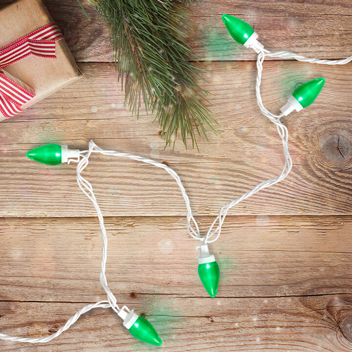 25 Count Green LED C7 Christmas Lights  16 ft White Wire