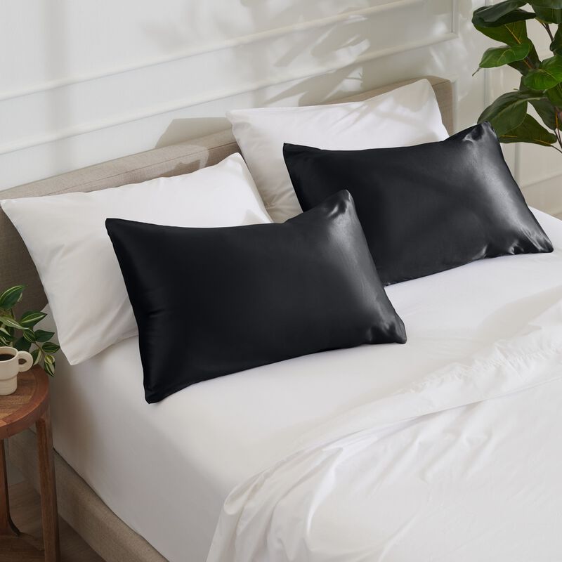 Satin Pillowcase Set for Hair and Skin image number 4