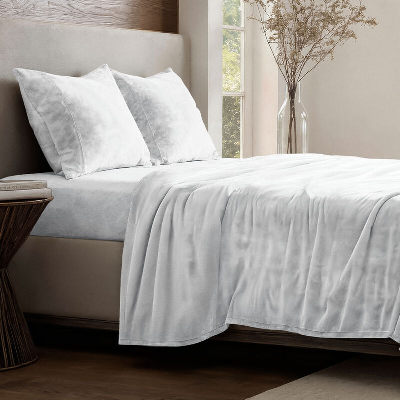 Velvety Soft Microplush Fleece Sheet Set image number 4
