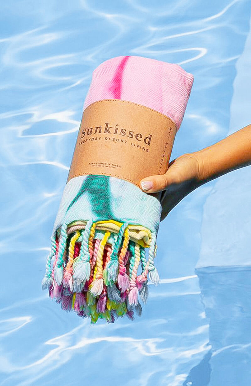 Sand Free Beach Towel - Tie Dye image number 4