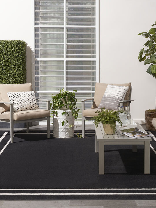 Nourison Essentials NRE02 Black/Ivory 9' x 12' Rug