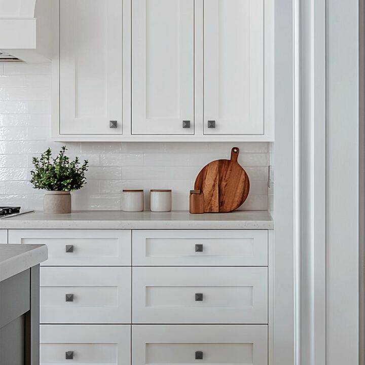 Hestia Hardware 10 Pack New Prism Square Cabinet Knobs