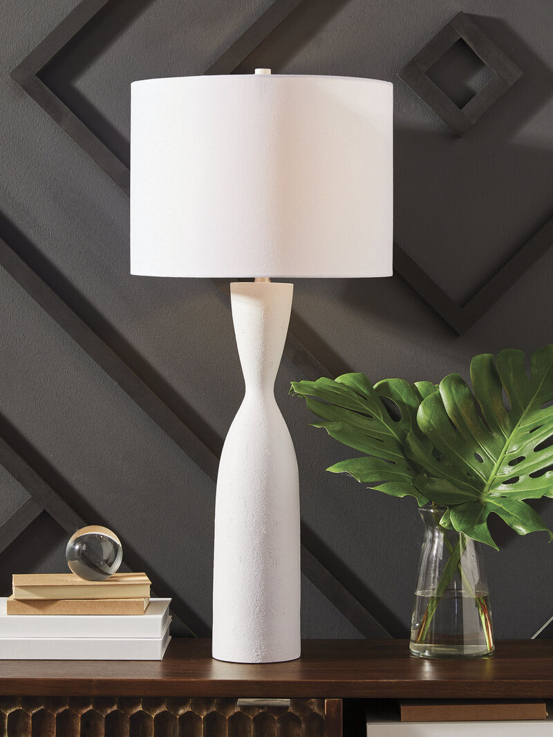 Davinford Table Lamp image number 1