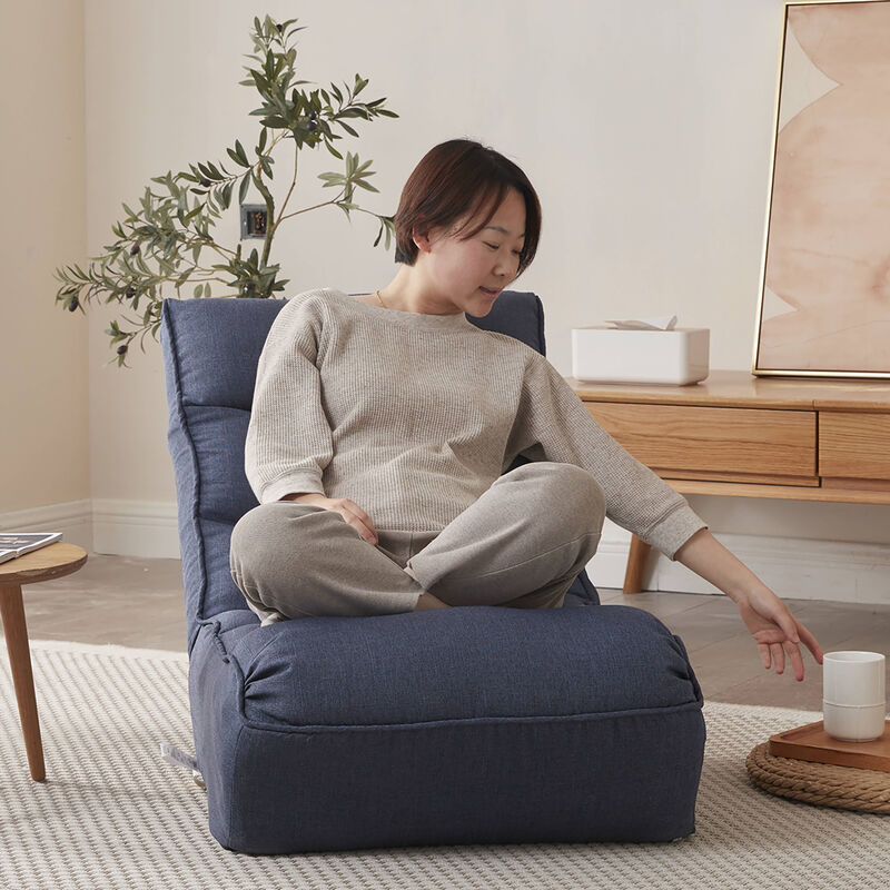 Ligag Folding Accent Chair image number 7