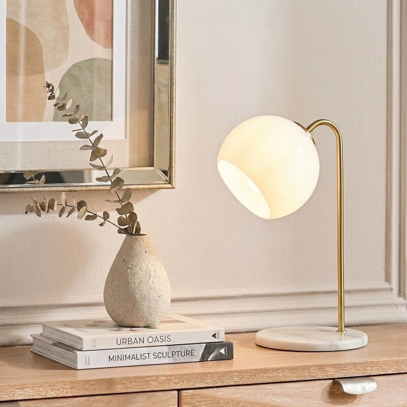 Krystal LED Table Lamp image number 7