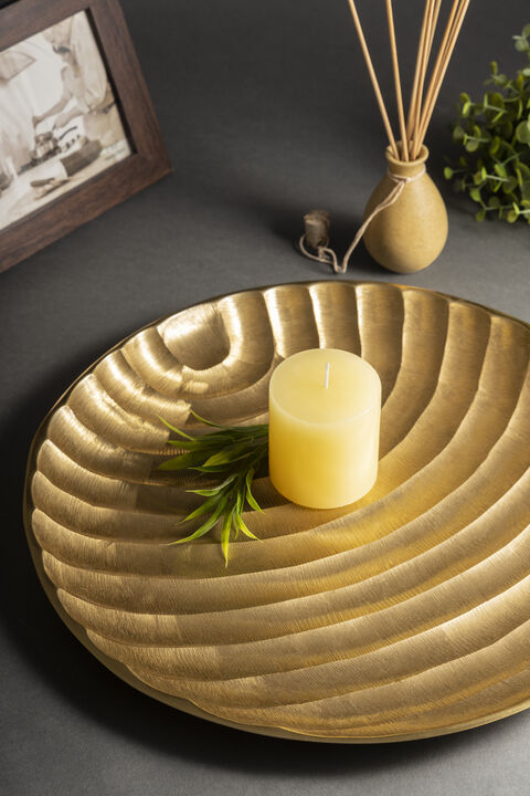 GAURI KOHLI Savanna Gold Decorative Tray 16"