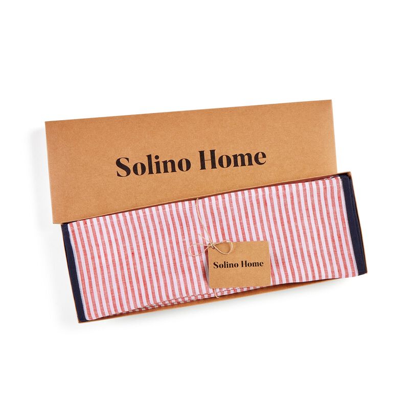 Solino Home Carmine 100% Linen Placemats &ndash; Set of 4, 14 x 19 in, Machine Washable, Holiday and Everyday Dining