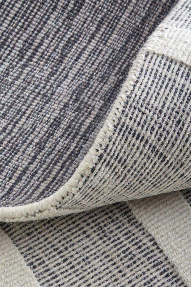 Peconic T8009 Ivory/Black 9' x 12' Rug by Thom Filicia image number 2