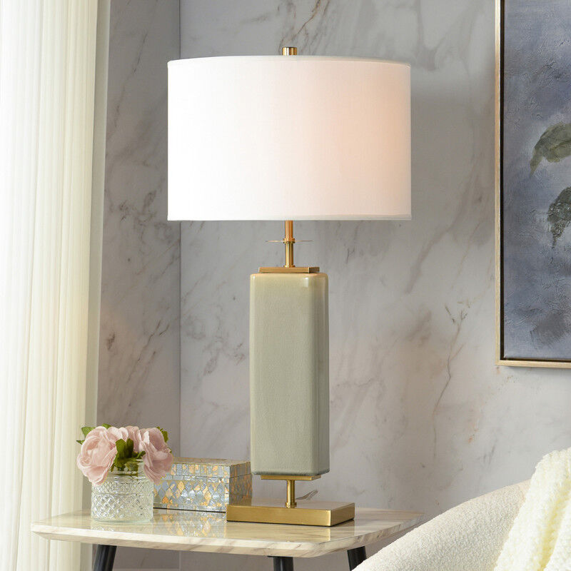 Granite Luxe Column Lamp