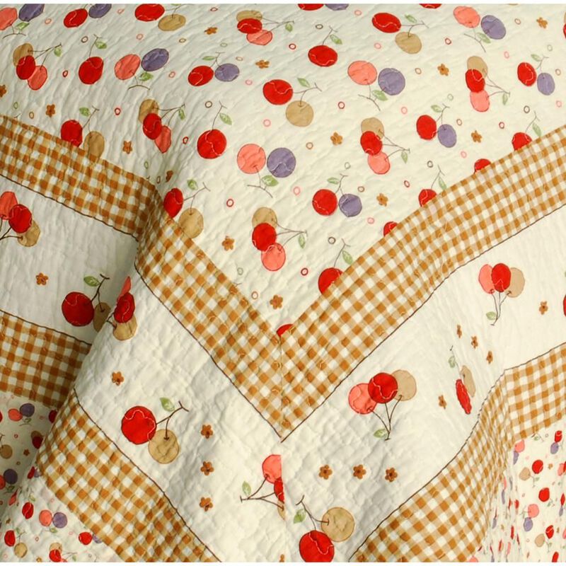 Queen Size Cotton 3-Piece Vermicelli Quilted Printed Quilt Set with Matching Shams image number 4