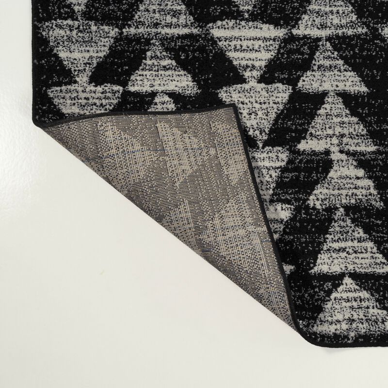 Aisha Moroccan Triangle Geometric