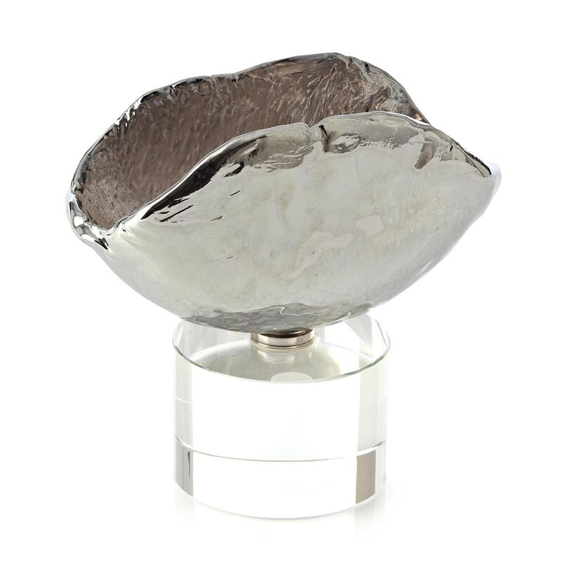 Cove Sculpture on Crystal image number 0